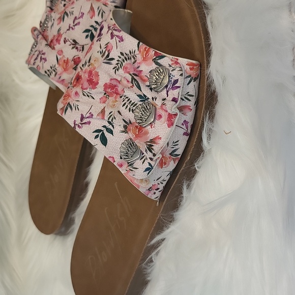 Blowfish floral slides - Picture 2 of 4